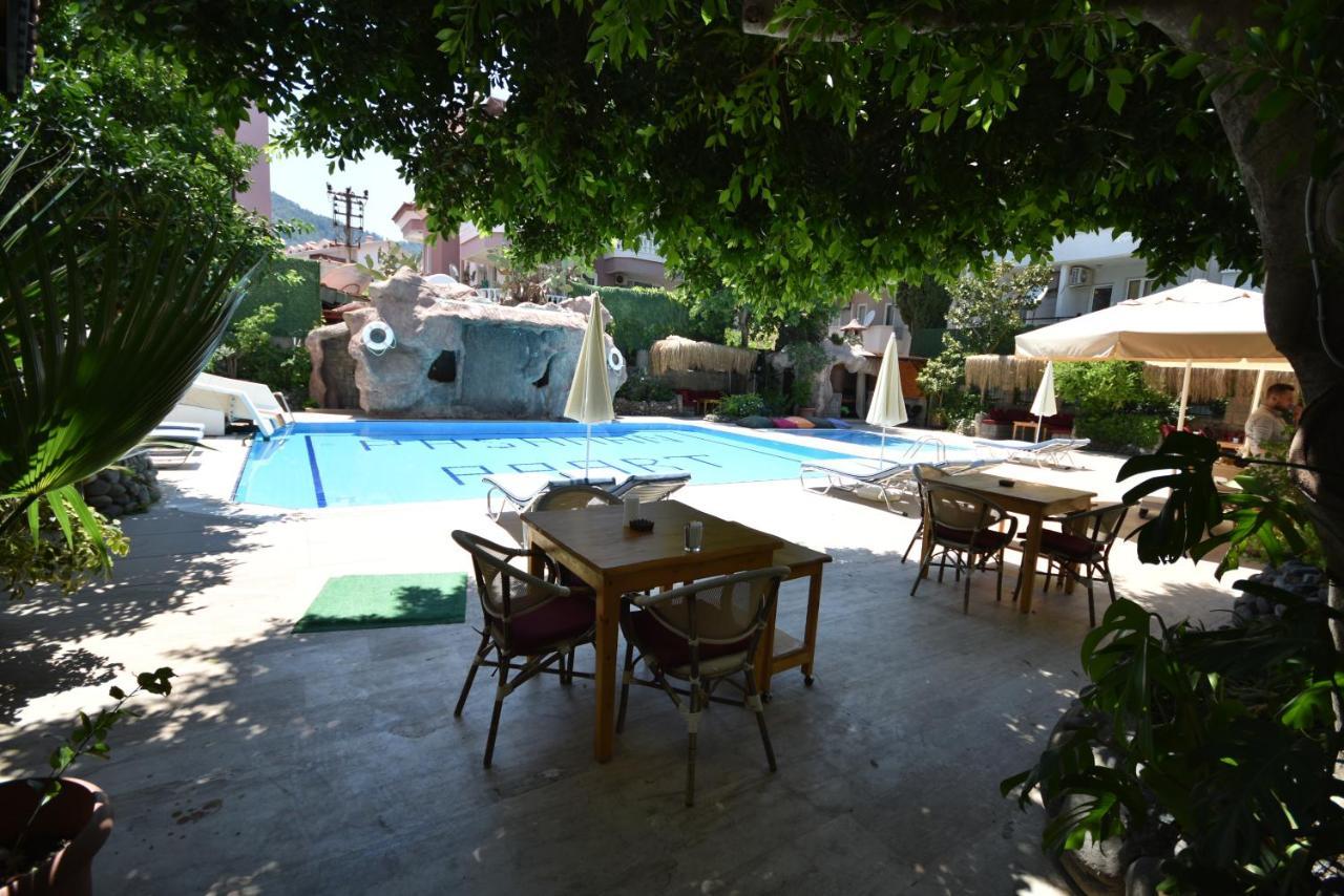 Pasahan Apartments 말마리스 외부 사진